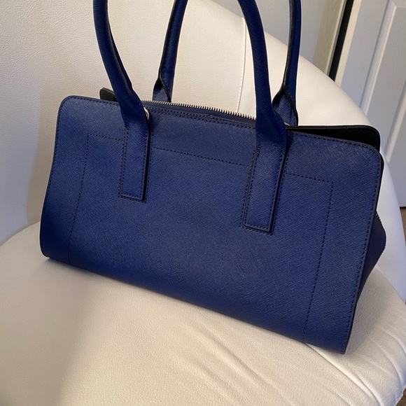 Calvin Klein Blue leather bag - Picture 7 of 7